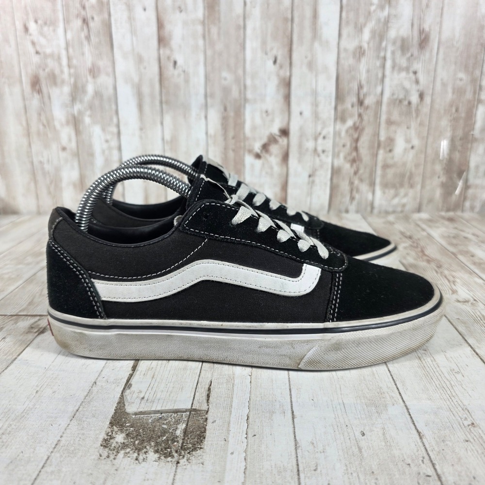 Vans Ward‎ Low Top Sneakers Black White Womens 8.5 Suede Canvas Skate Shoes